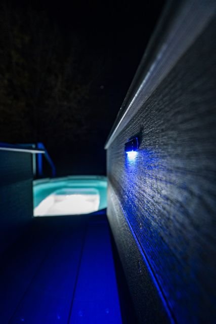 Lighting details after dark